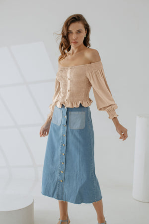 
            
                Load image into Gallery viewer, Michella Patrice Smock Top In Creme
            
        