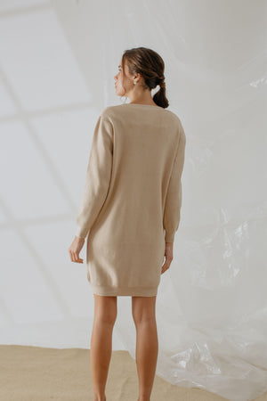 
            
                Load image into Gallery viewer, Quelene Knit Cardigan In Creme
            
        