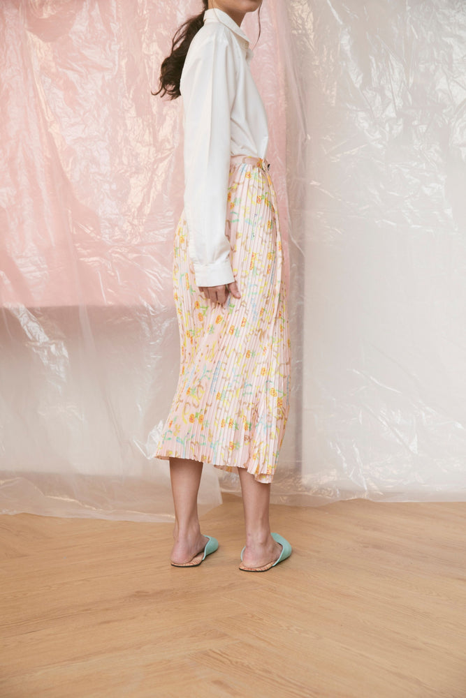 
            
                Load image into Gallery viewer, Peach Sorbet Pleated Skirt
            
        