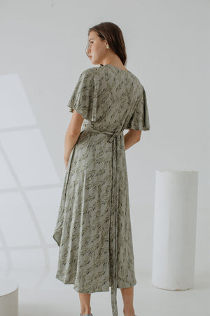
            
                Load image into Gallery viewer, Alexis Belle Dress
            
        