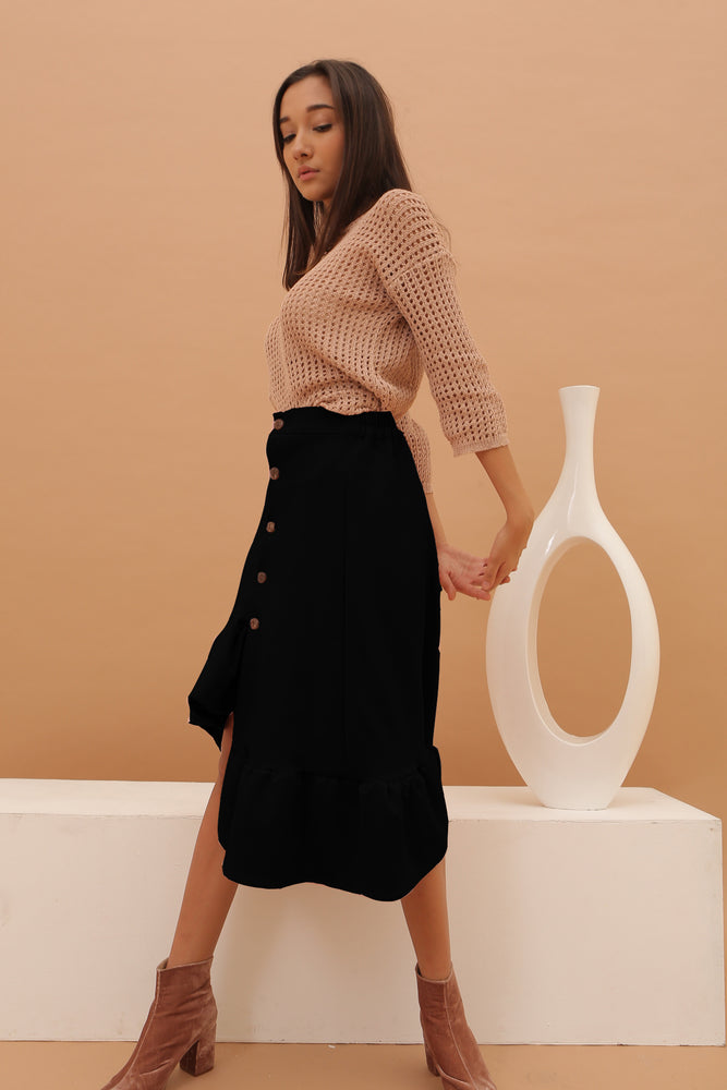 
            
                Load image into Gallery viewer, Carissa Black Flare Skirt
            
        