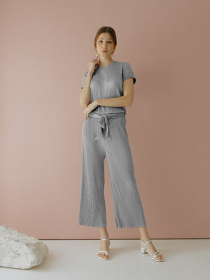 
            
                Load image into Gallery viewer, Velery Pleats Jumpsuit in Grey
            
        
