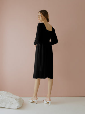 
            
                Load image into Gallery viewer, Jehane Black Smock Dress
            
        